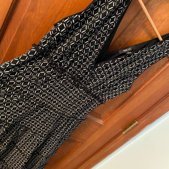 Style & Co dress - Picture 7 of 7